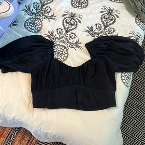 New Abercrombie cropped puff sleeve